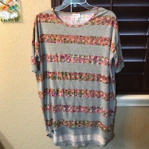 XS lularoe Irma